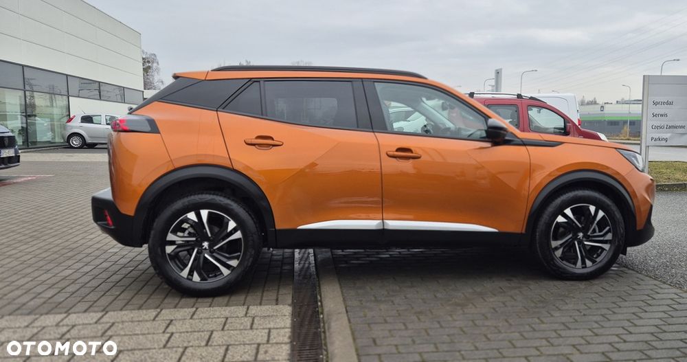 Peugeot 2008 PureTech 130 Allure - 3