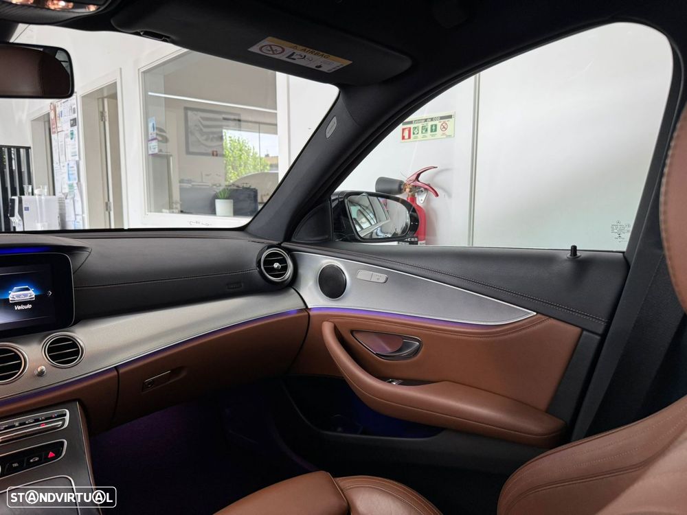 Mercedes-Benz E 300 de AMG Line - 15