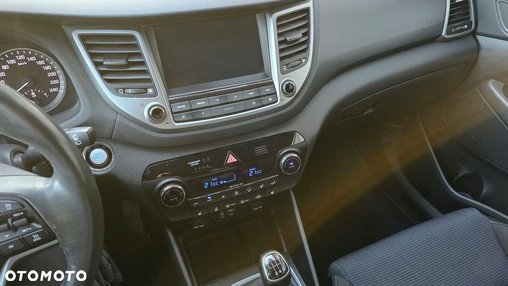 Hyundai Tucson 2.0 CRDI Comfort 4WD - 15