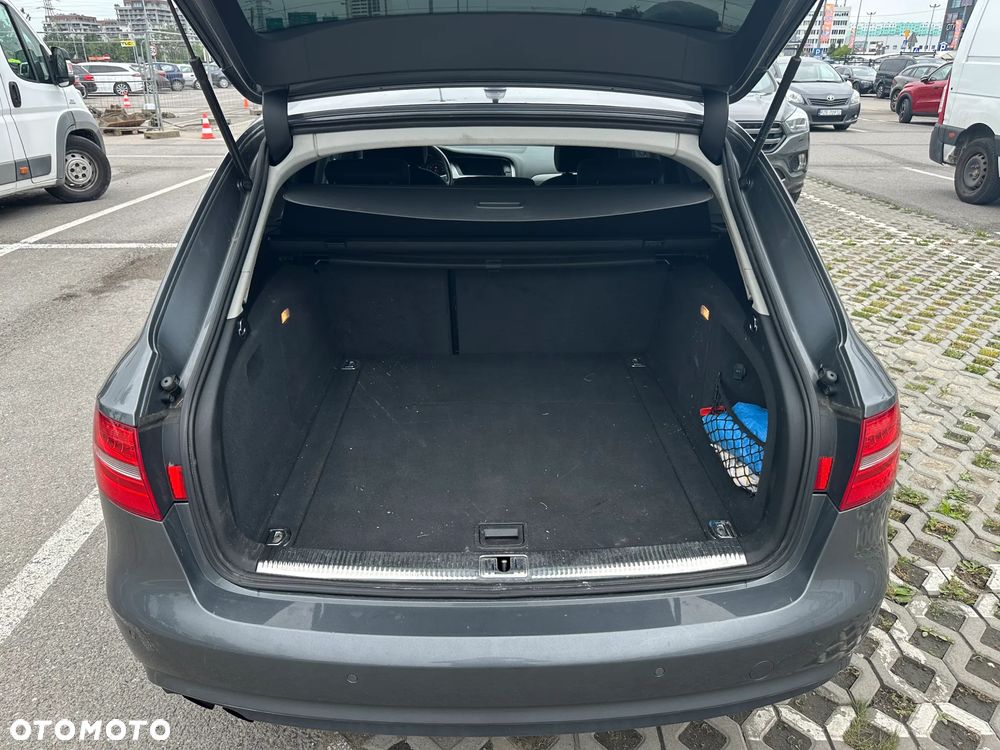 Audi A4 Avant 2.0 TDI - 14