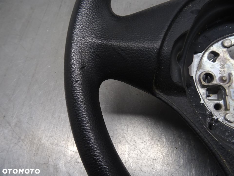 BMW E87 LIFT 07-11 2.0D KIEROWNICA - 2
