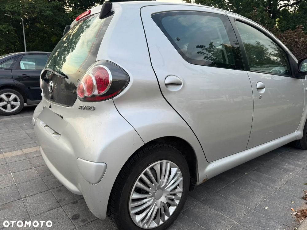 Toyota Aygo 1.0 VVT-i - 4