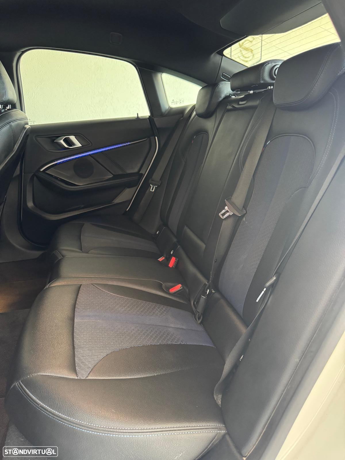 BMW 216 Gran Coupé d Pack Desportivo M - 17