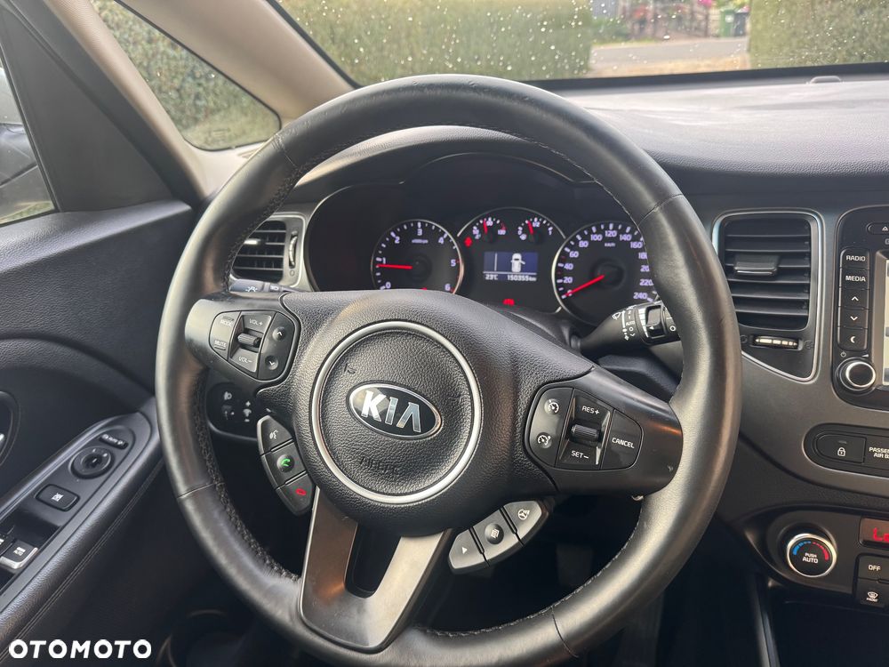 Kia Carens 1.7 CRDi 115 Dream-Team Edition - 12