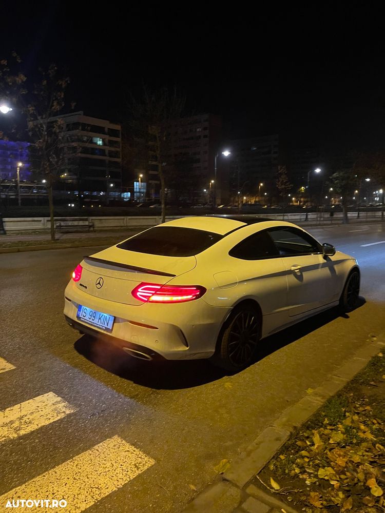 Mercedes-Benz C 200 4MATIC Aut. - 4