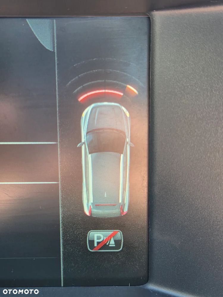 Volvo XC 60 D4 Drive-E R-Design Momentum - 33