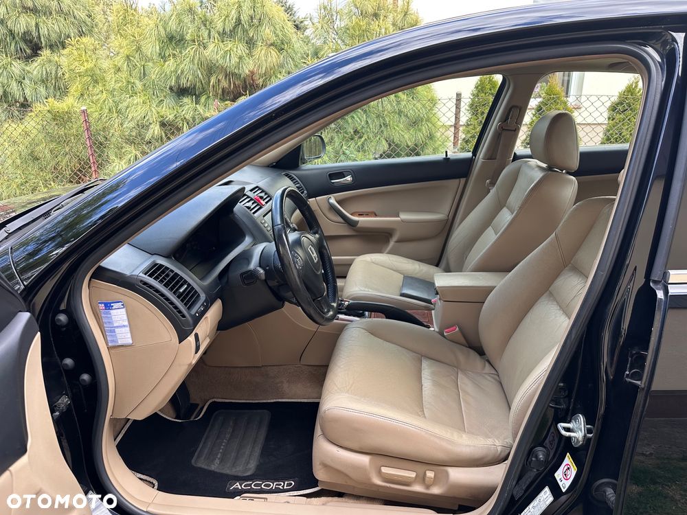 Honda Accord 2.4 i Automatik Executive - 14