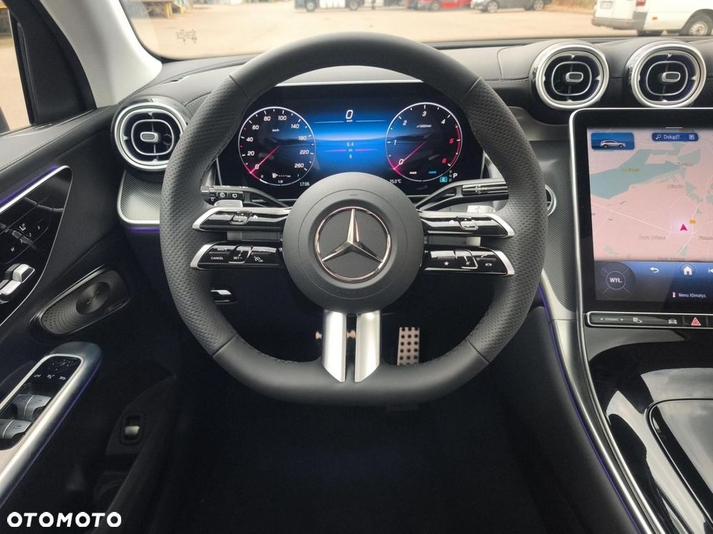 Mercedes-Benz GLC - 14