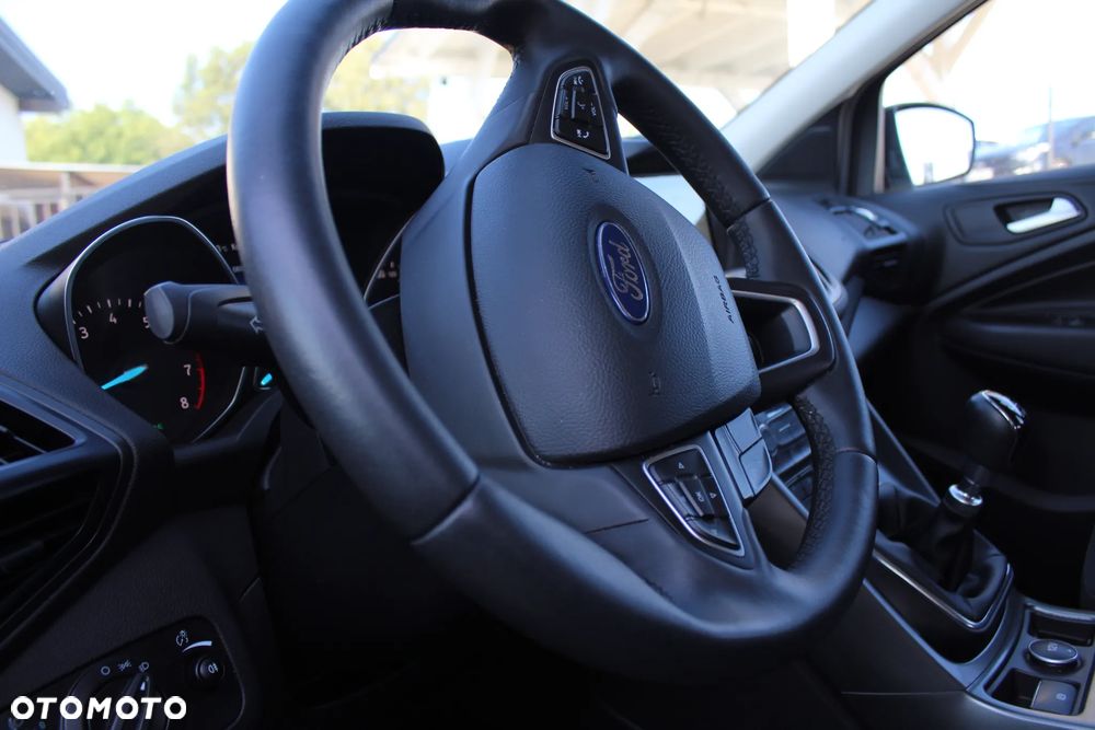 Ford Kuga 1.5 EcoBoost FWD Trend ASS GPF - 20
