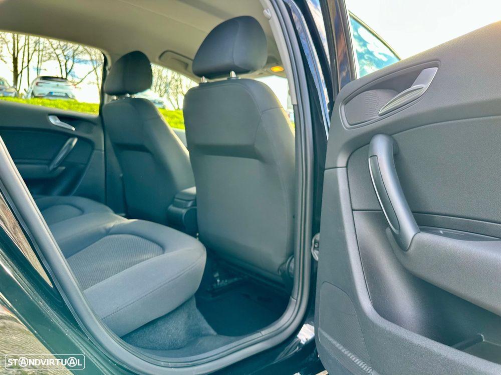 Audi A1 Sportback 1.6 TDI Advance - 24