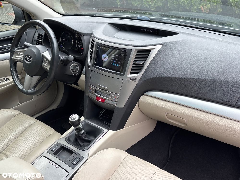 Subaru Legacy 2.0 D Sport - 25