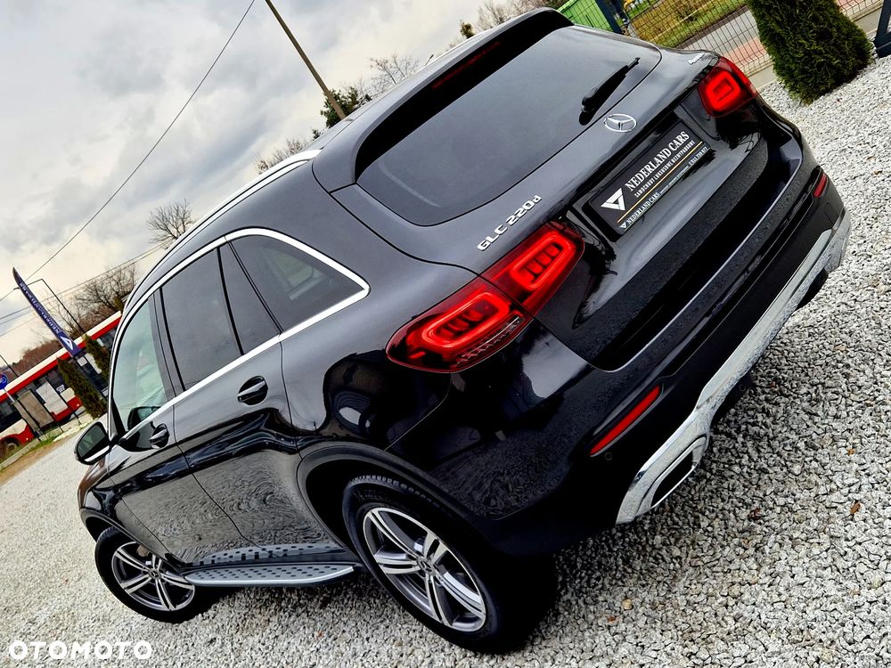 Mercedes-Benz GLC 220 d 4Matic 9G-TRONIC - 36