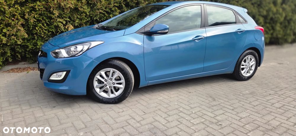 Hyundai i30 1.4 Trend - 6