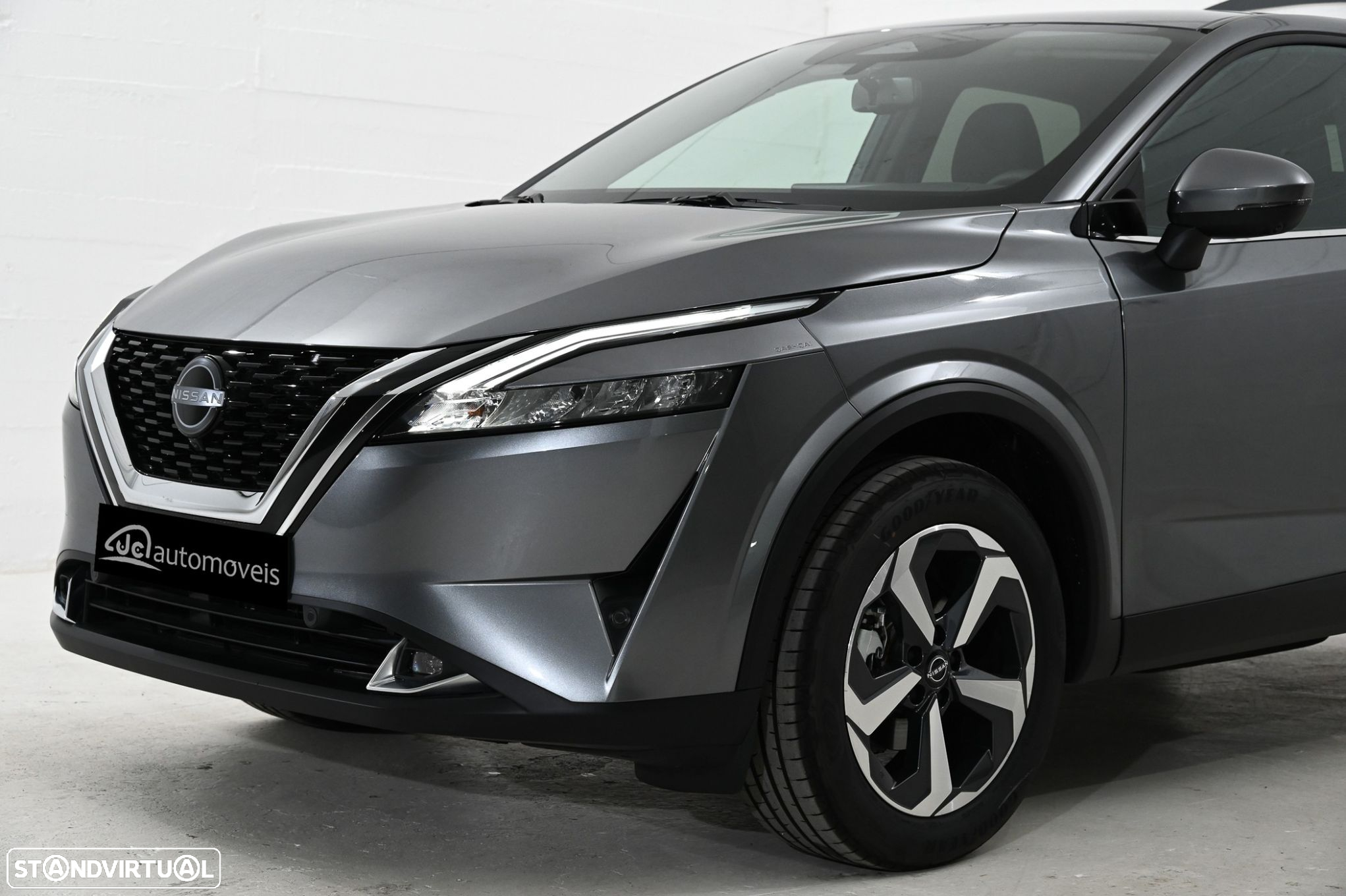 Nissan Qashqai 1.3 DIG-T N-Connecta - 10
