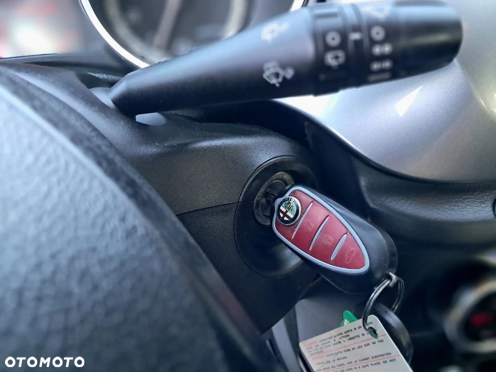 Alfa Romeo Giulietta 1.4 TB 16V Turismo - 28