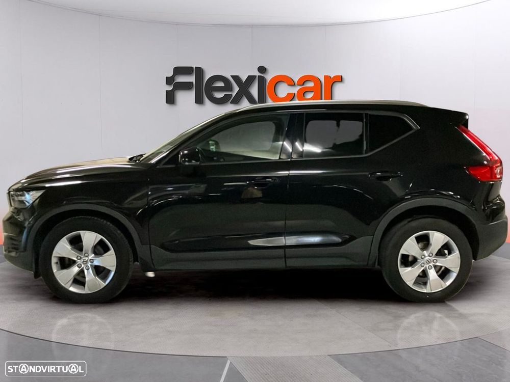 Volvo XC 40 1.5 T3 Momentum Plus - 5