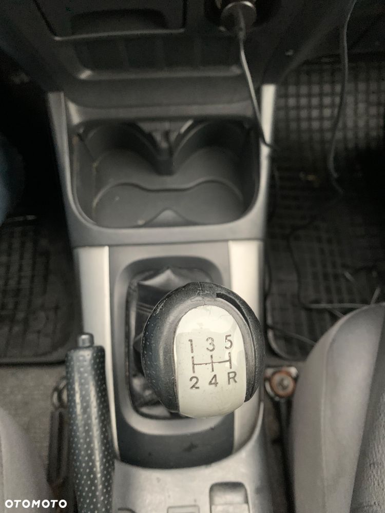 Toyota RAV4 2.0 VVT-i Luna - 18