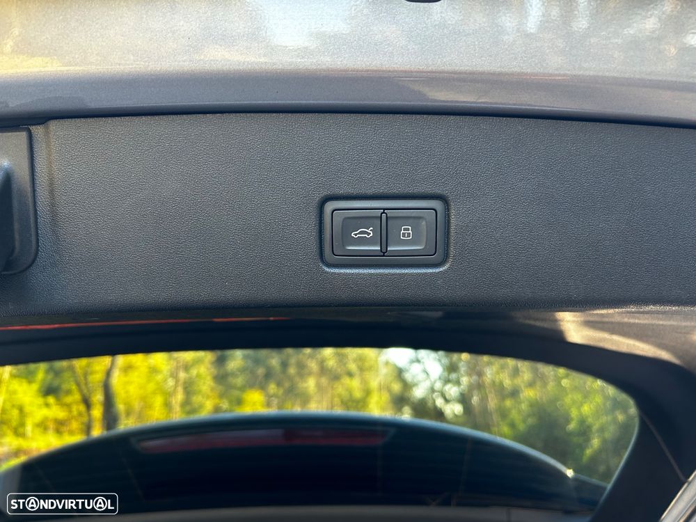 Audi Q4 e-tron 40 82 kWH - 9