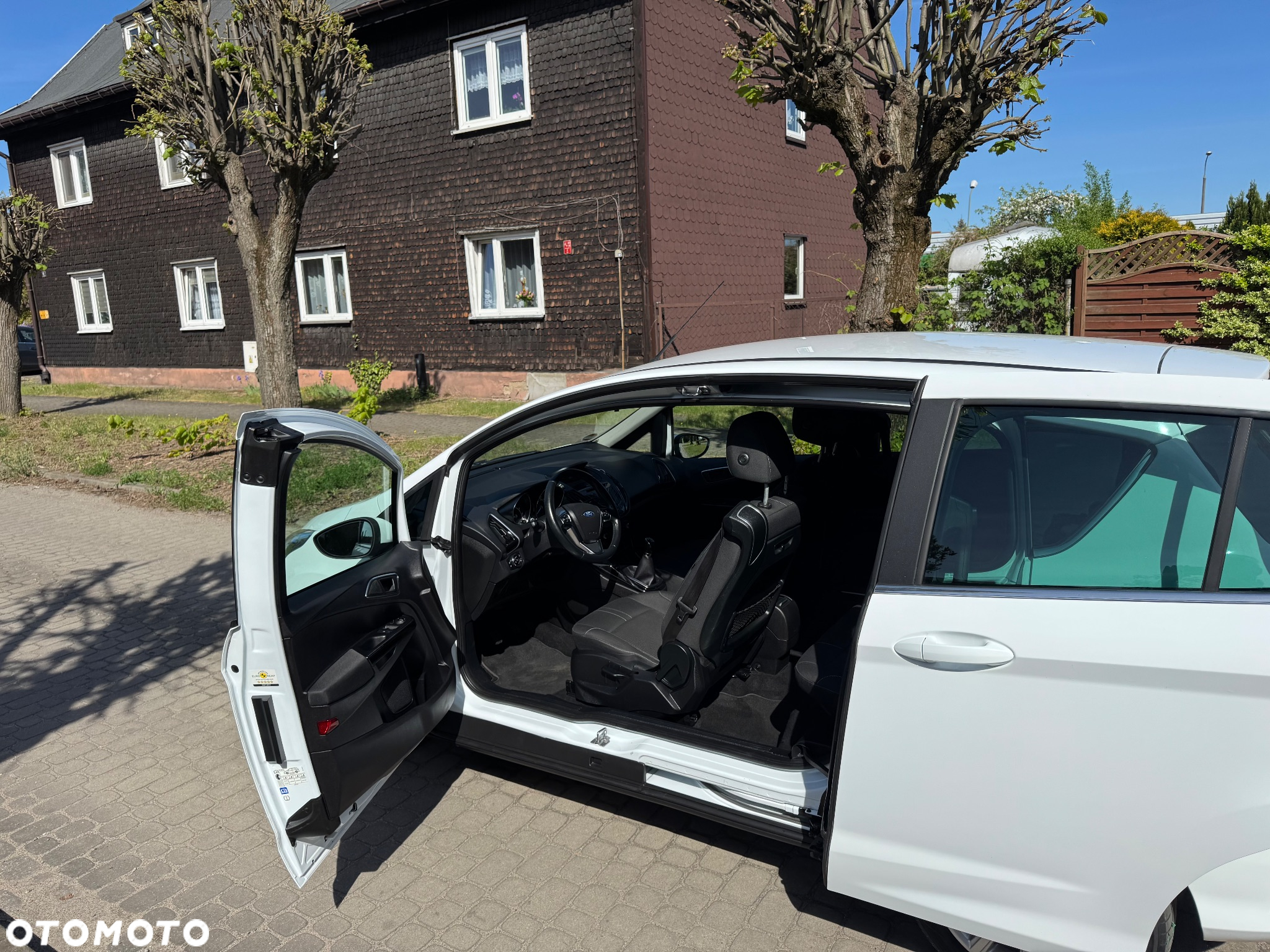 Ford B-MAX - 12