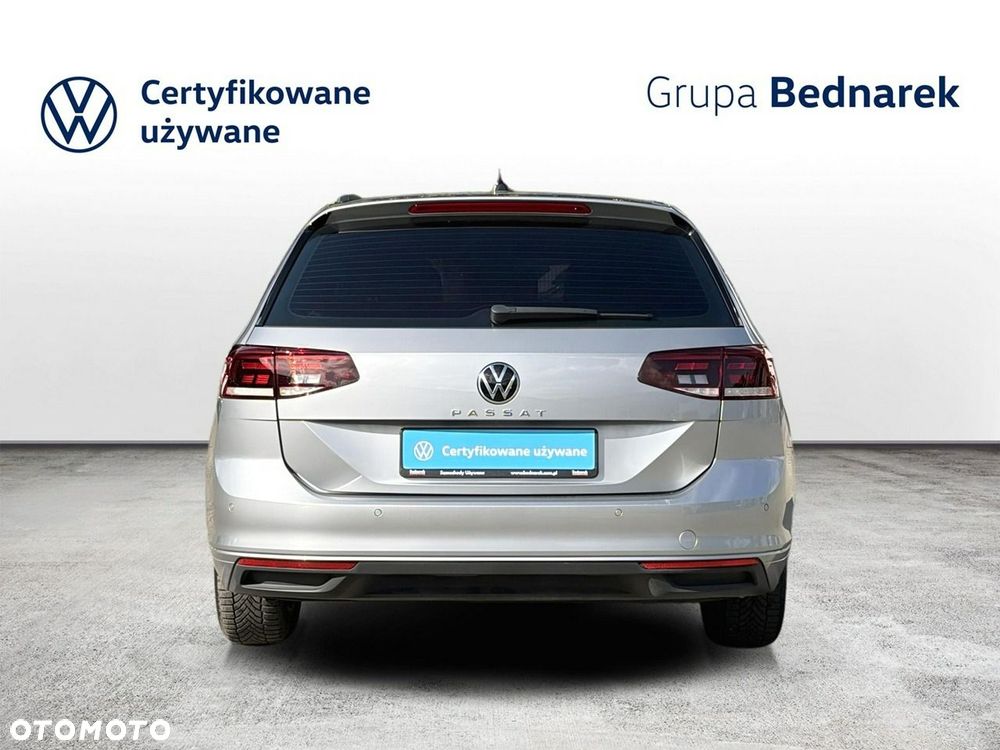 Volkswagen Passat Variant 2.0 TDI EVO Business DSG - 4