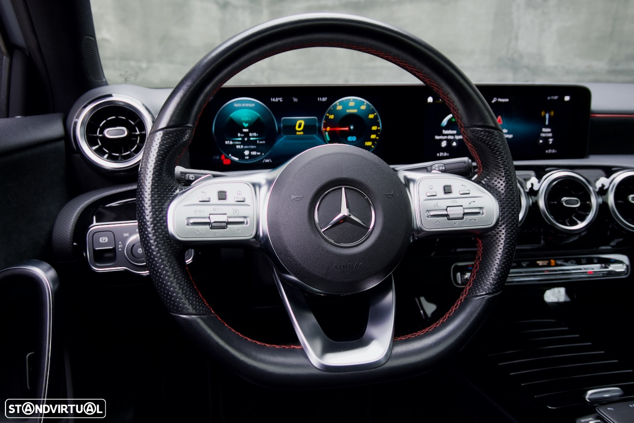 Mercedes-Benz A 250 e AMG Line - 30