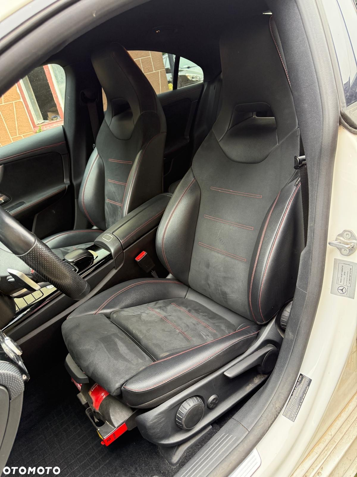 Mercedes-Benz CLA - 11