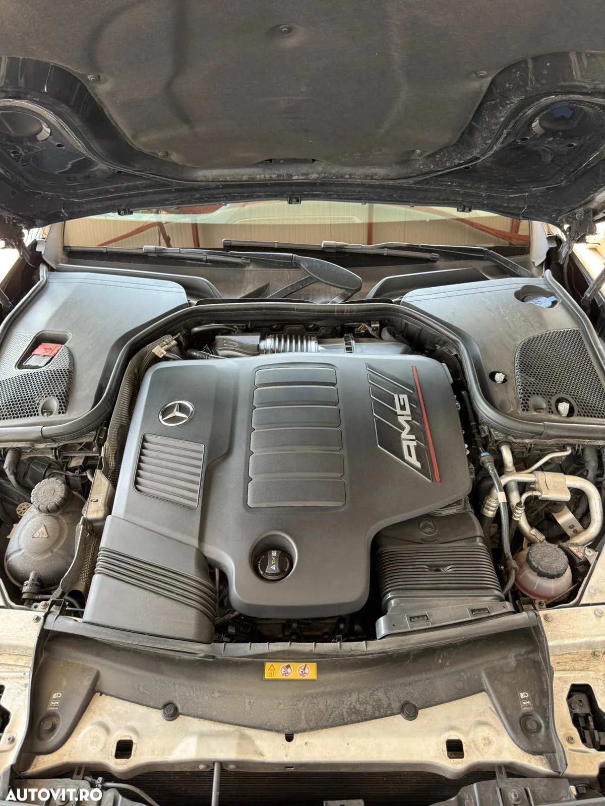 Mercedes-Benz E AMG 53 4MATIC Aut. - 27