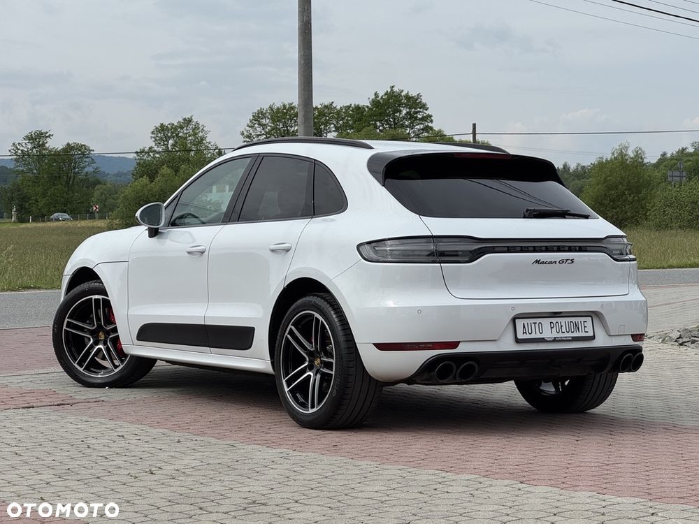 Porsche Macan - 4