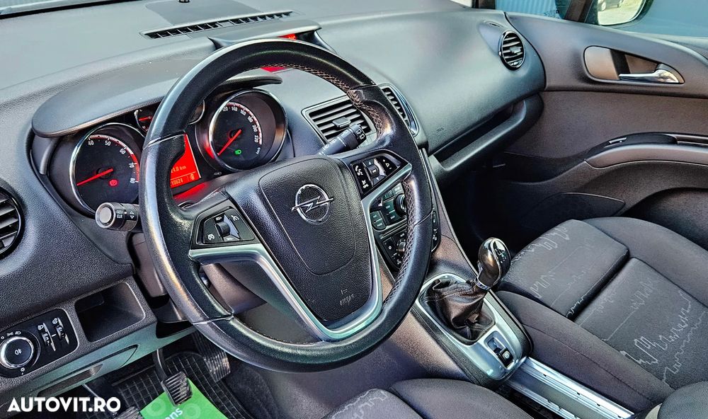 Opel Meriva - 13