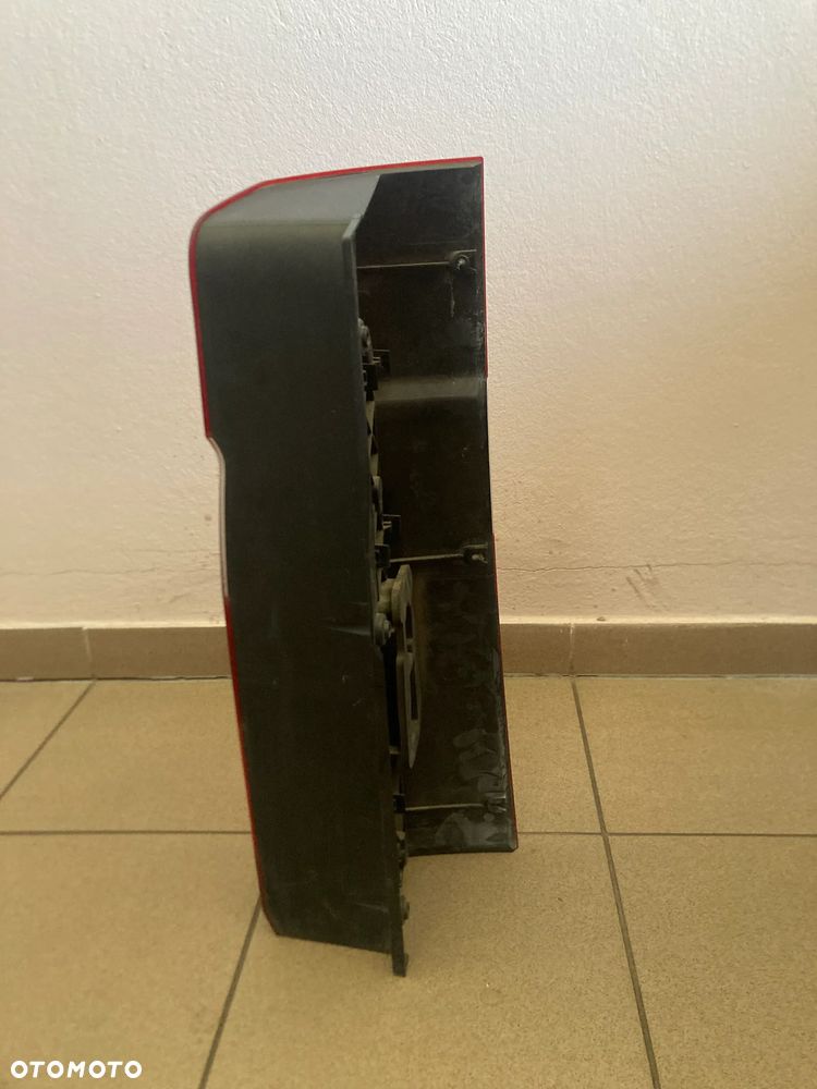 Lampa lewy prawy tył Mercedes Sprinter W906 - 4