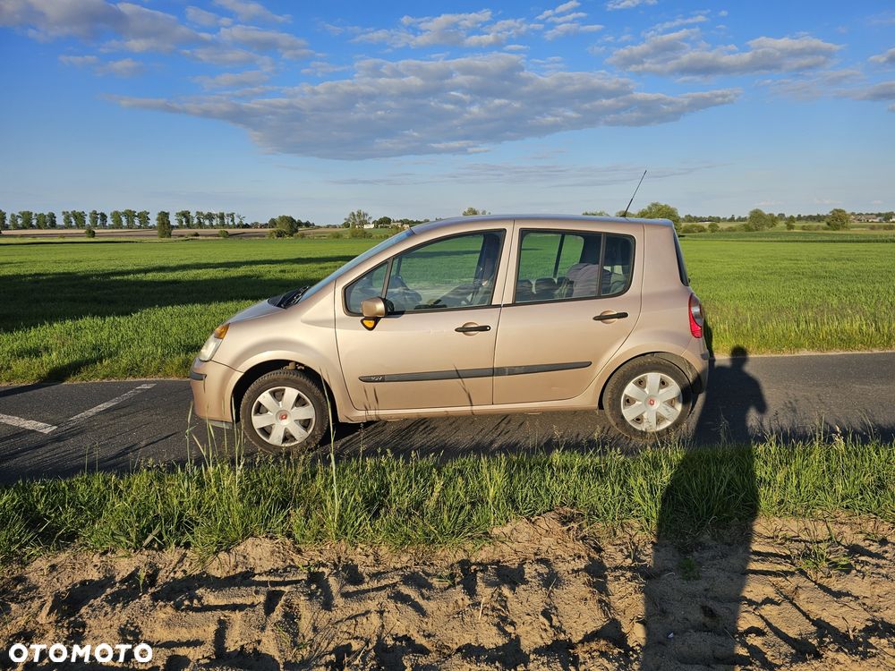 Renault Modus - 3