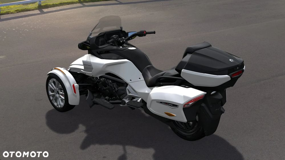 Can-Am Spyder - 7