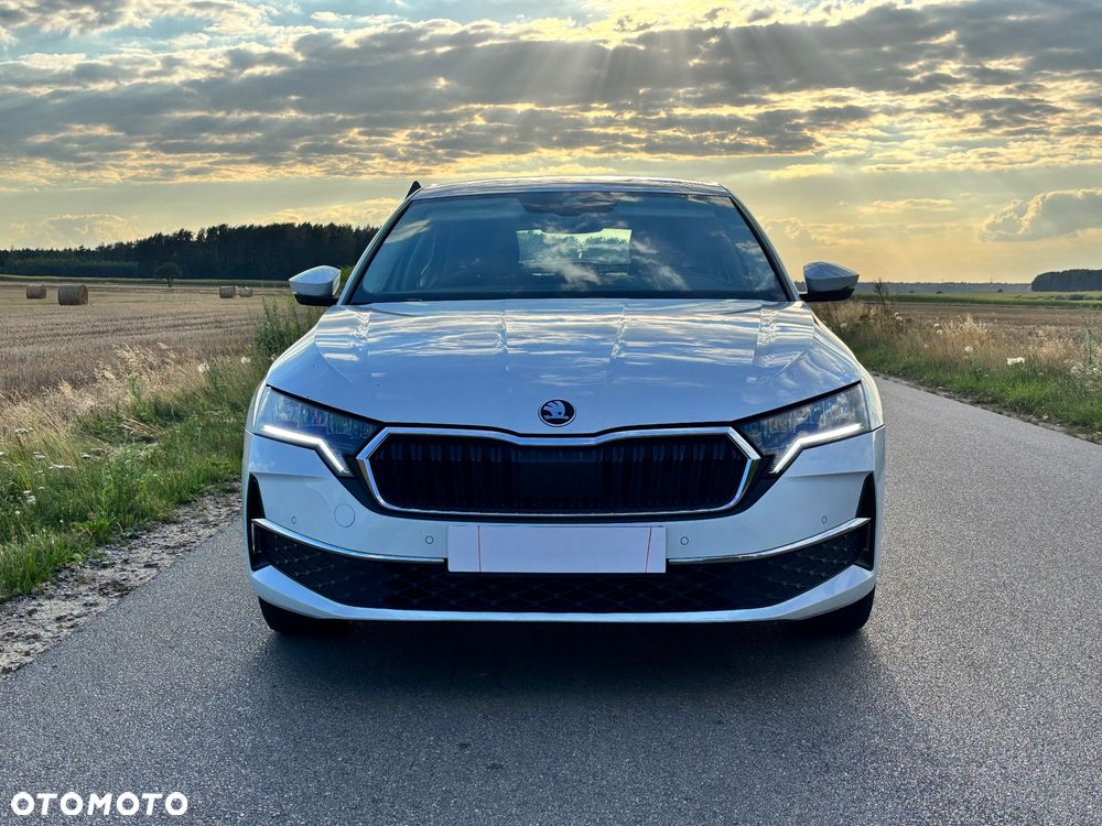 Skoda Octavia 1.5 TSI mHEV Selection DSG - 12