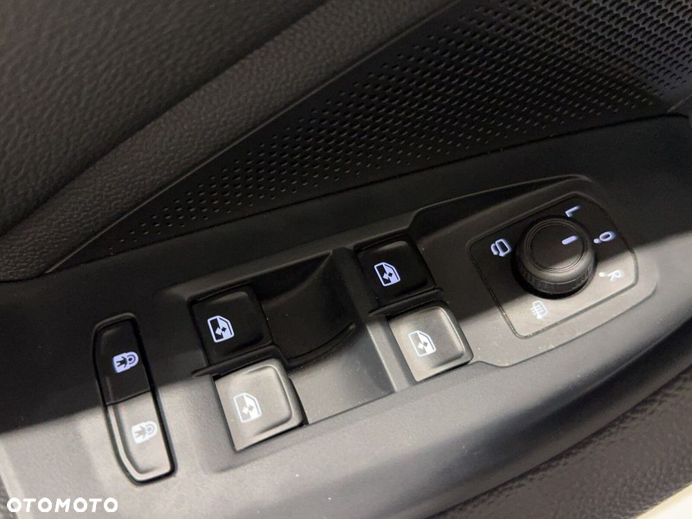 Skoda Superb 2.0 TDI SCR L&K DSG - 12