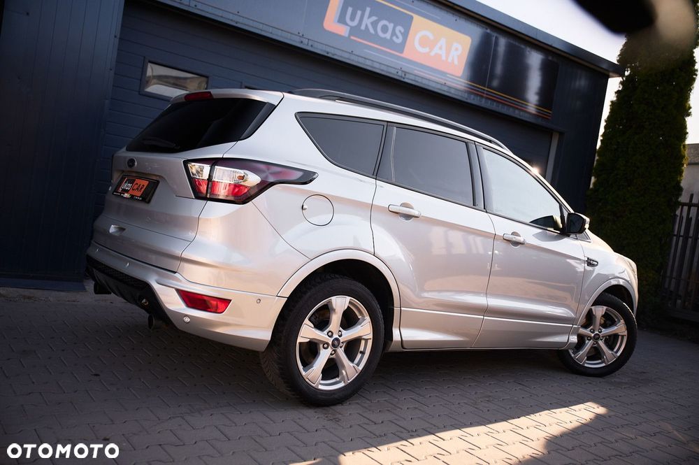 Ford Kuga - 35