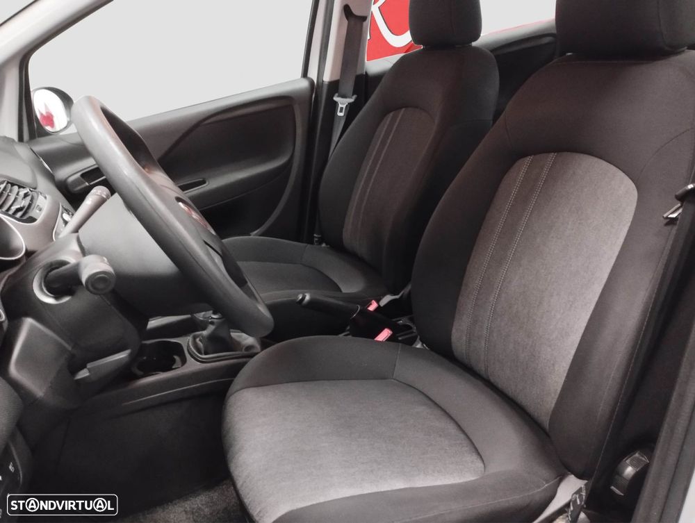 Fiat Punto 1.2 Young II S&S - 6