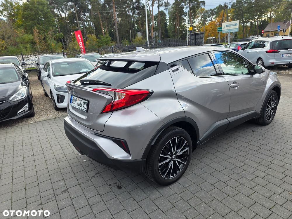 Toyota C-HR 1.2 Turbo Team Deutschland - 3