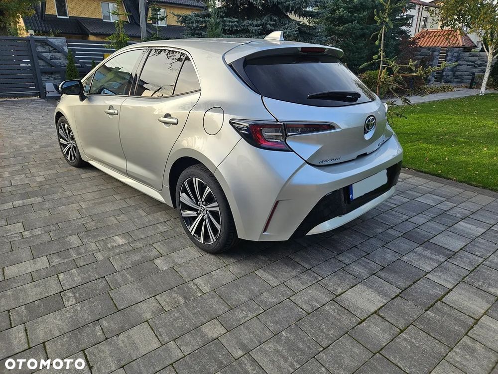 Toyota Corolla - 2
