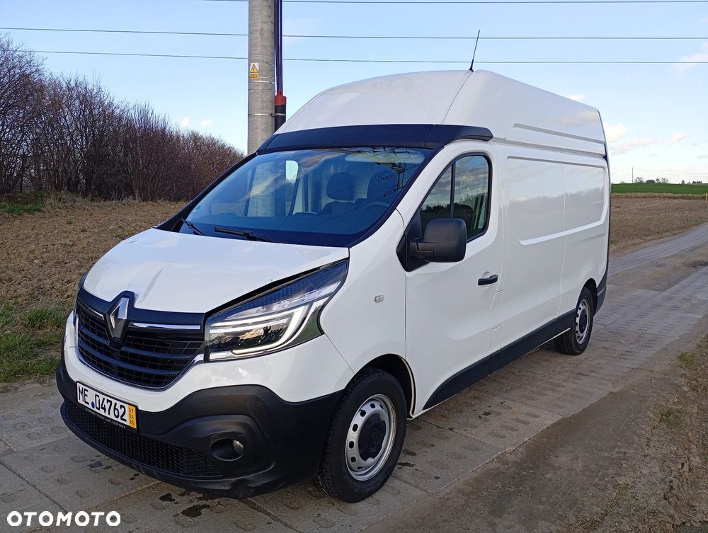 Renault Trafic - 1