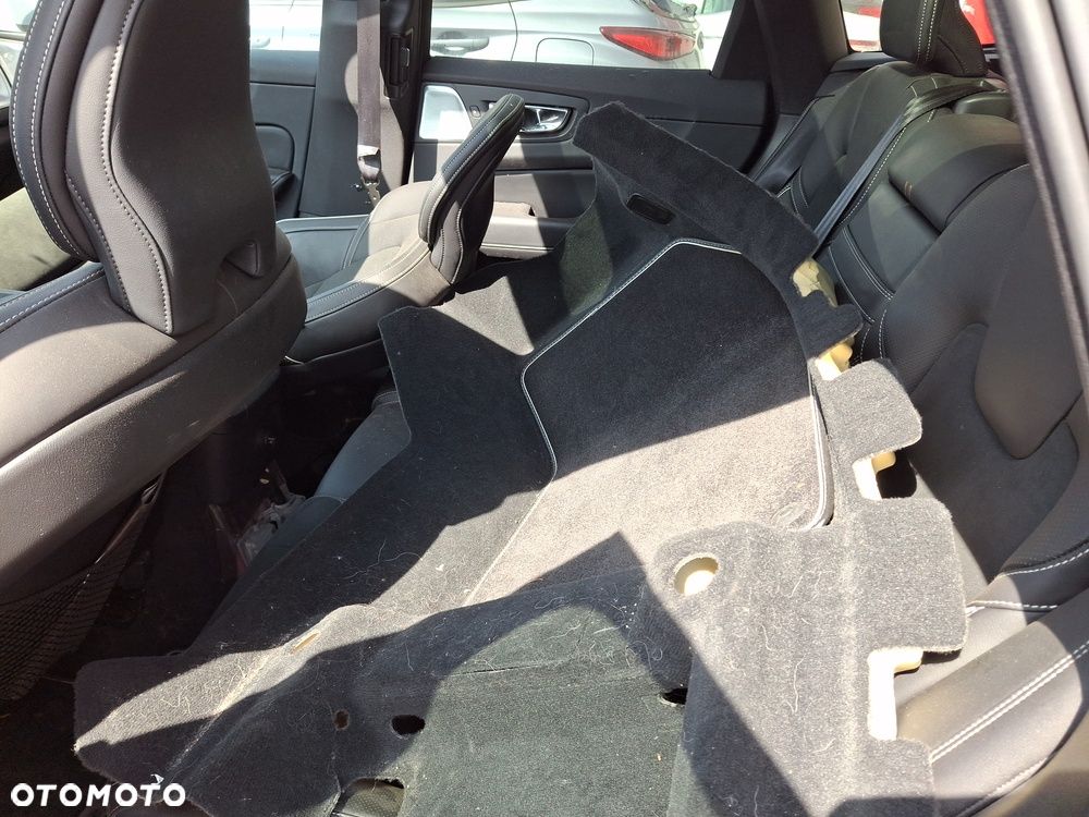 Volvo XC 60 - 28