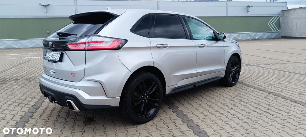 Ford Edge - 4