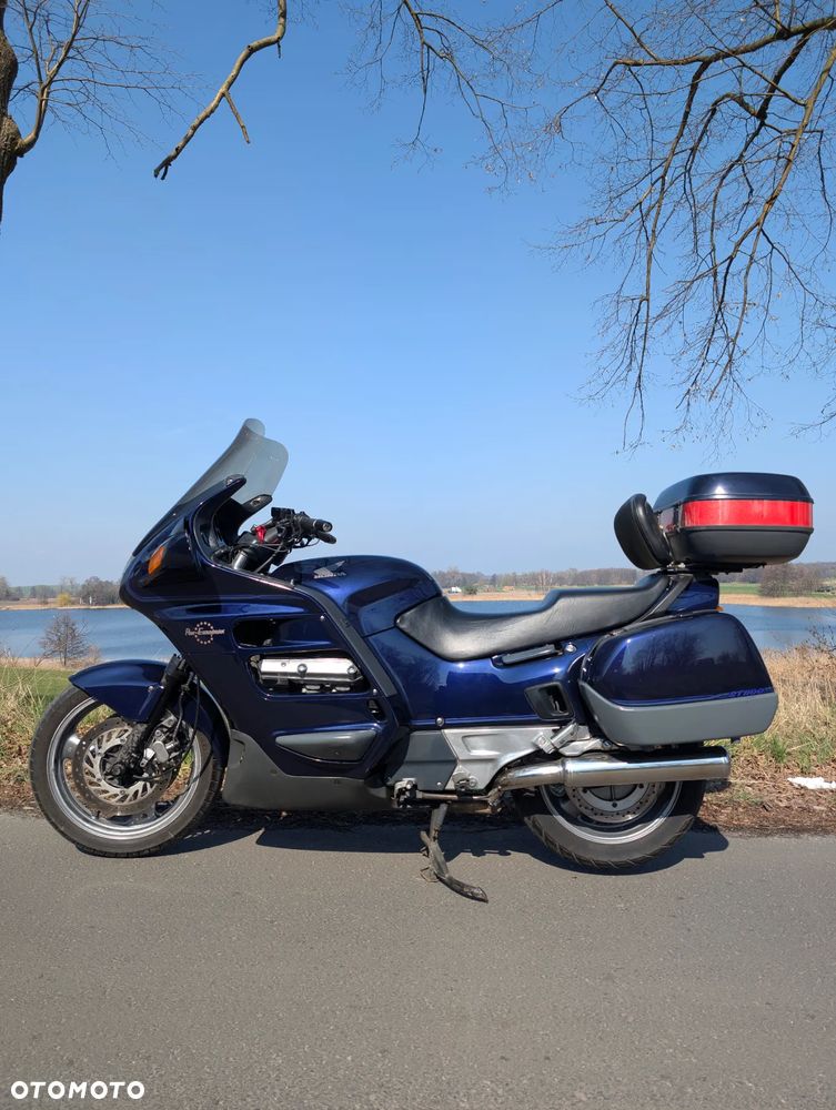 Honda ST - 4