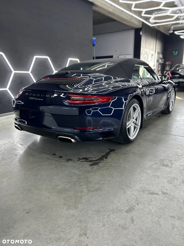 Porsche 911 Carrera PDK - 5