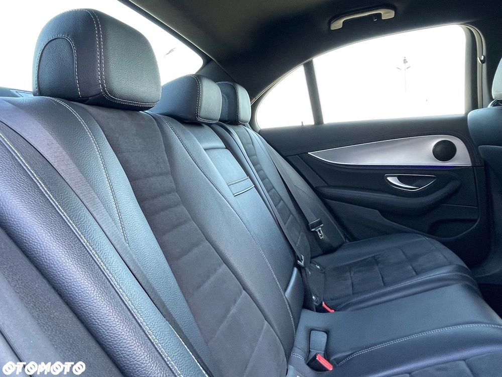 Mercedes-Benz Klasa E 220 d 9G-TRONIC AMG Line - 21