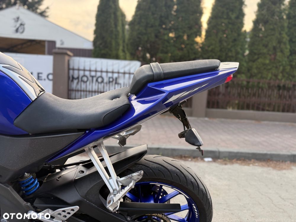 Yamaha YZF - 16
