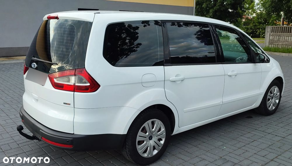 Ford Galaxy 1.8 TDCi Ambiente - 9
