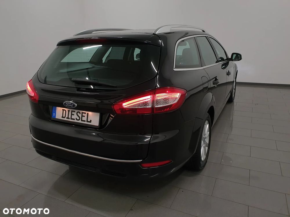 Ford Mondeo SW 2.0 TDCi Titanium - 36