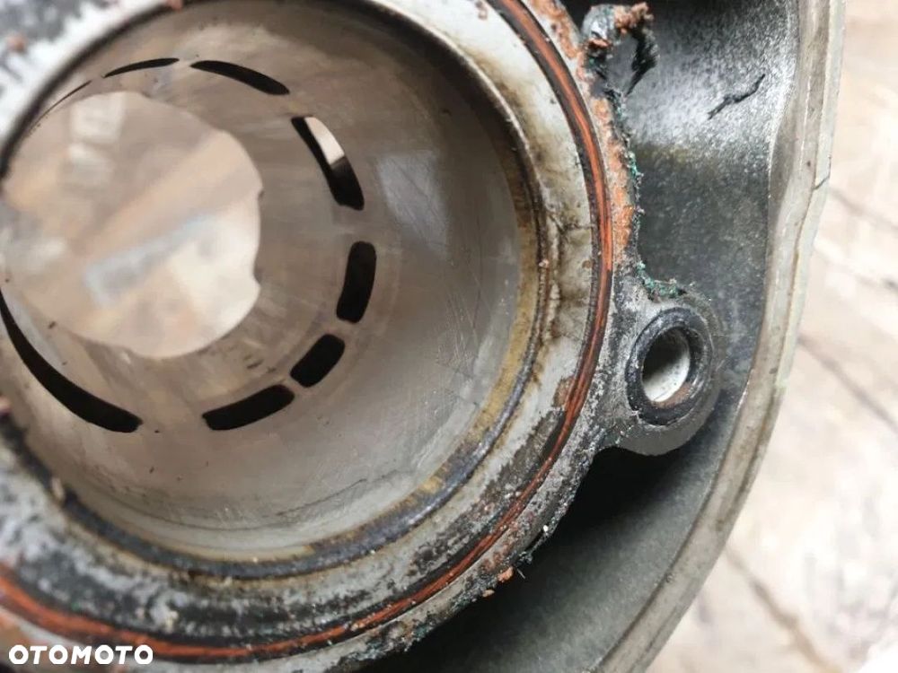 Cylinder tłok Aprilia RS 50 - 11