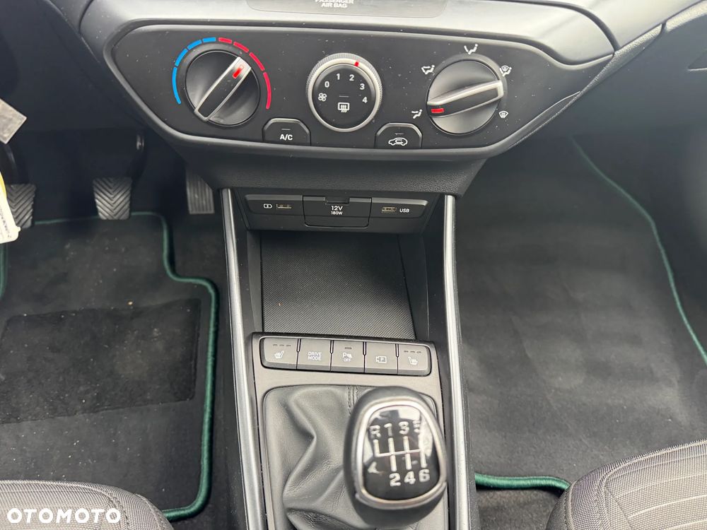 Hyundai i20 1.0 T-GDI Select - 26