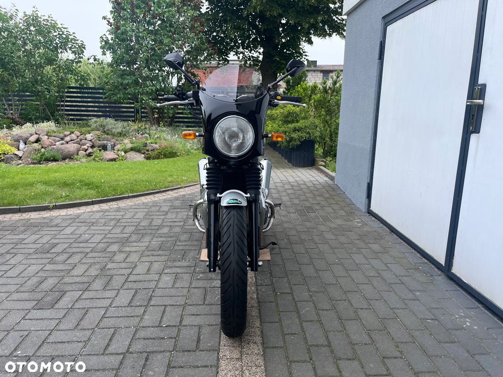 Royal Enfield Interceptor - 18
